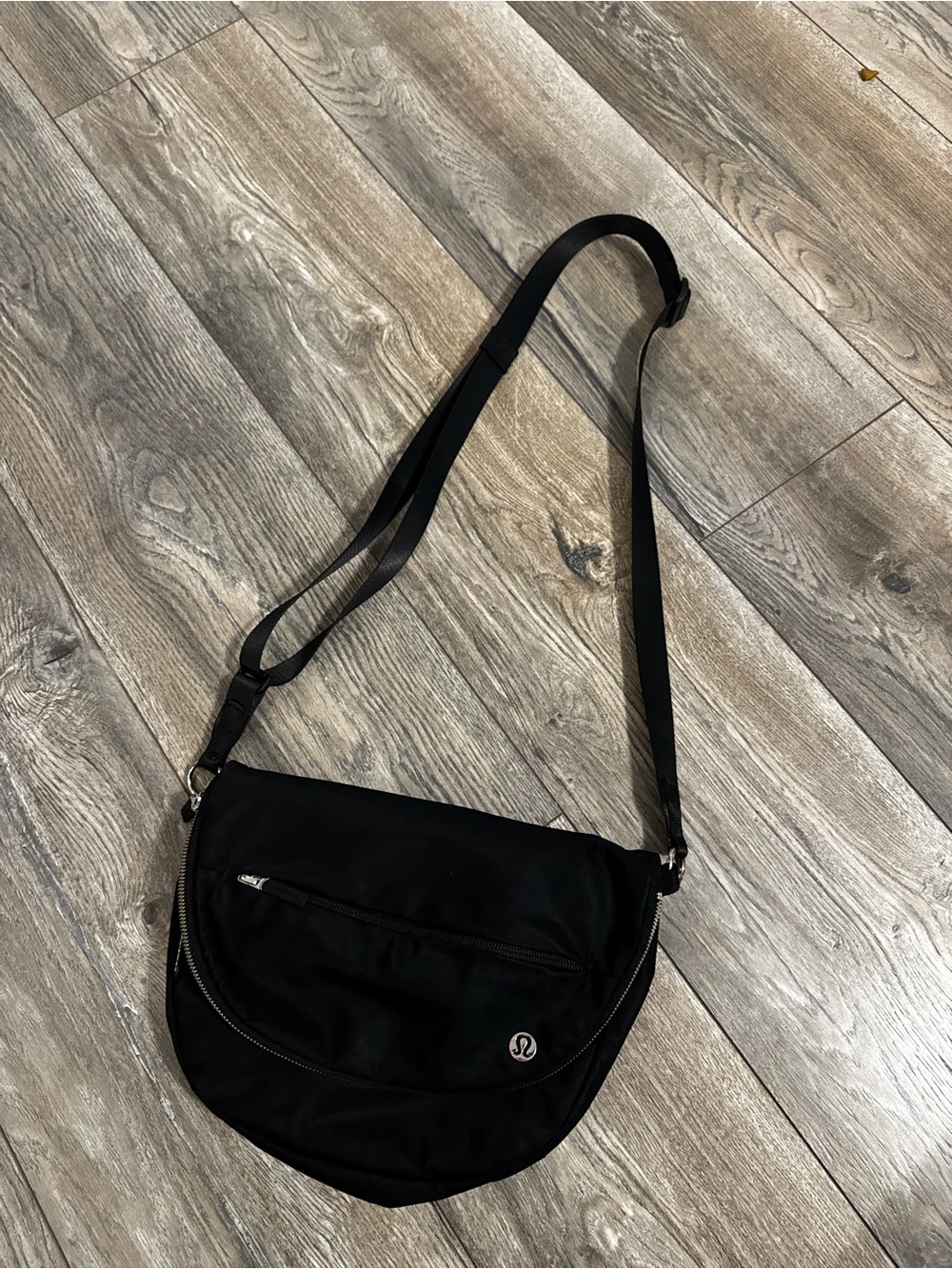 lululemon athletica Black Crossbody Sling Bag